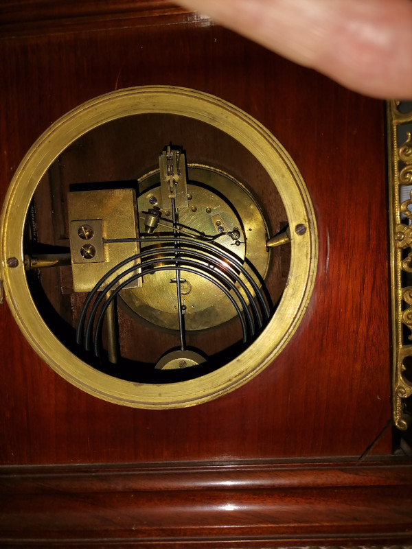 mantle clock